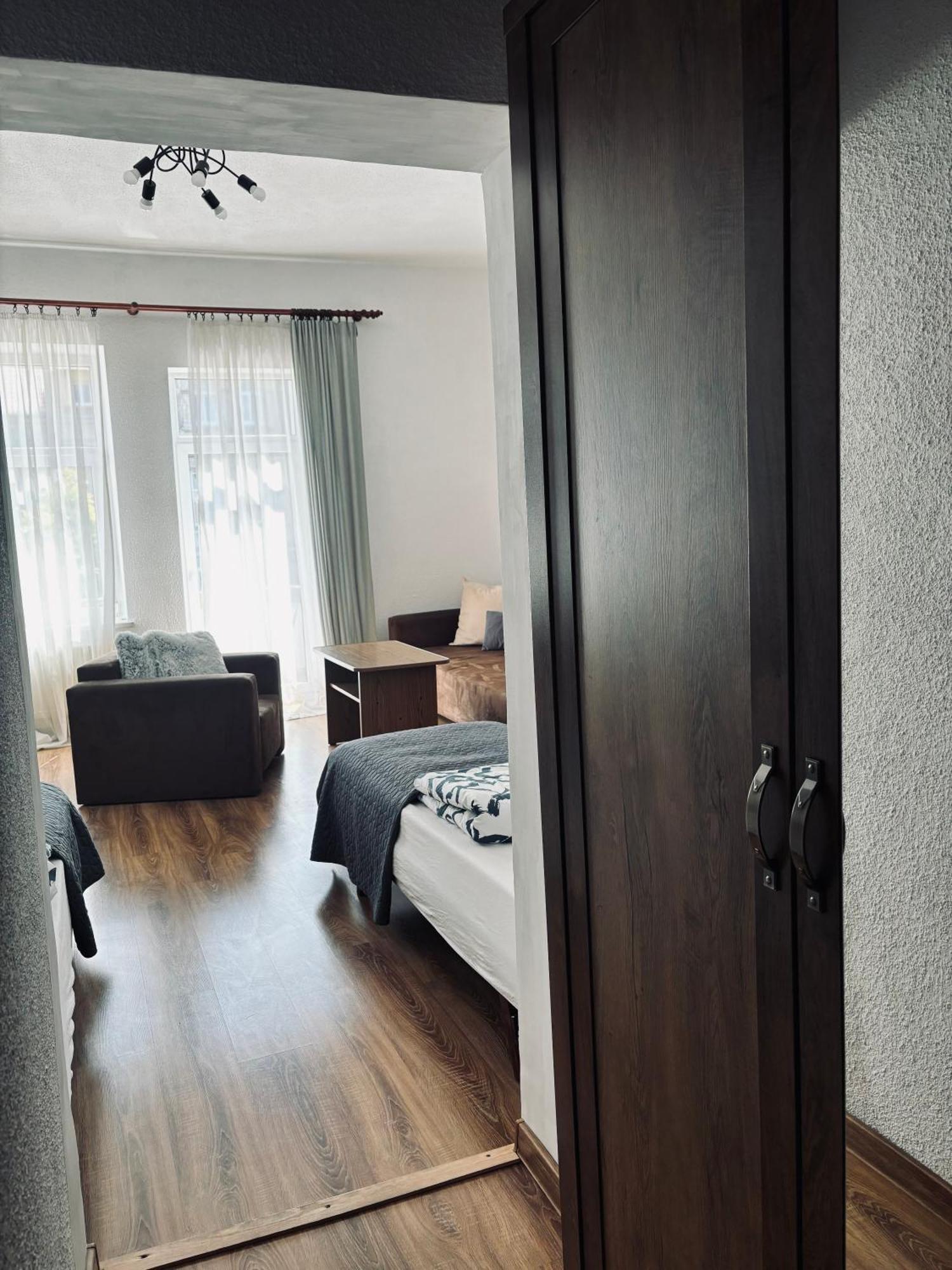Gjestgiverier Pod Wozem Trzebiatow nad Rega